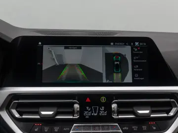 BMW M4 Competition xD 360 MDrivers DAB Laser H K HUD