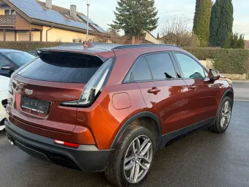 CADILLAC XT4 Premium Luxury AWD