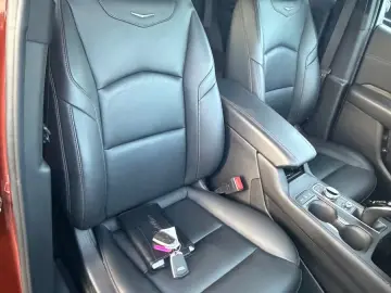 CADILLAC XT4 Premium Luxury AWD