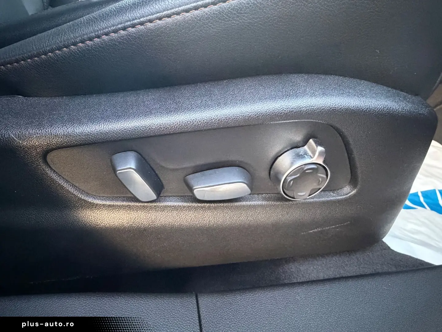 CADILLAC XT4 Premium Luxury AWD