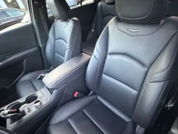CADILLAC XT4 Premium Luxury AWD
