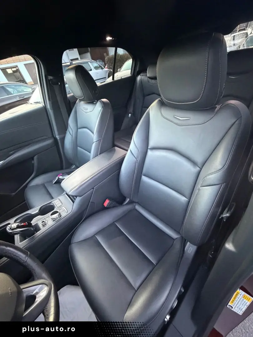 CADILLAC XT4 Premium Luxury AWD