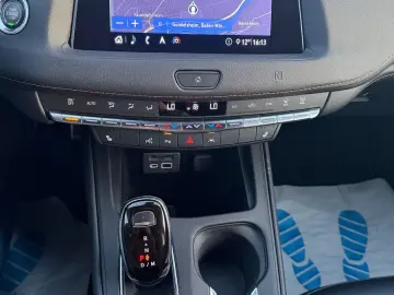 CADILLAC XT4 Premium Luxury AWD