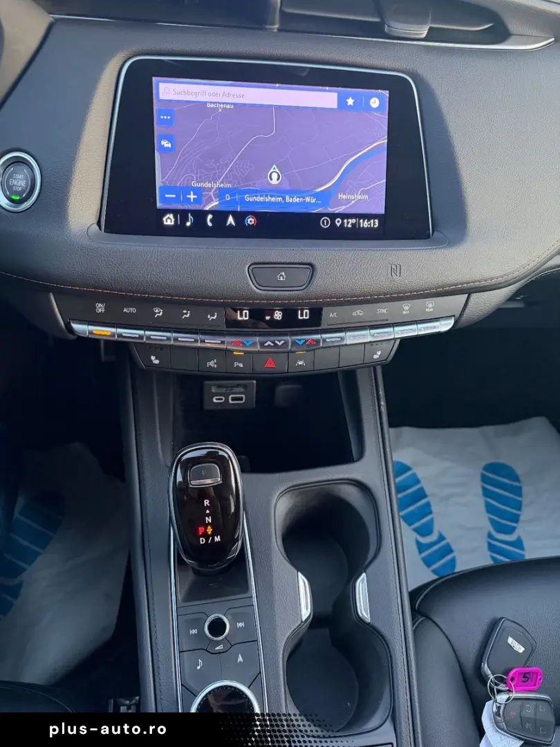 CADILLAC XT4 Premium Luxury AWD