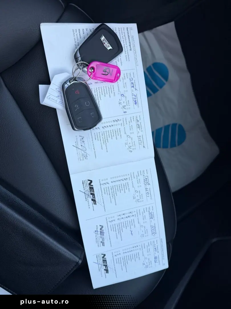 CADILLAC XT4 Premium Luxury AWD