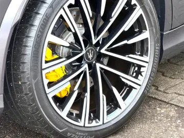 MASERATI Grecale Trofeo  360 Pano HUD Sonus