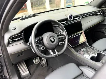 MASERATI Grecale Trofeo  360 Pano HUD Sonus