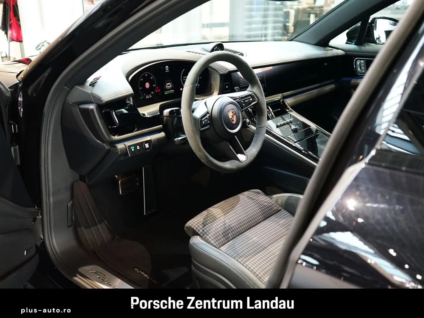 PORSCHE Panamera 4S E-Hybrid Active-Ride Head-Up BOSE