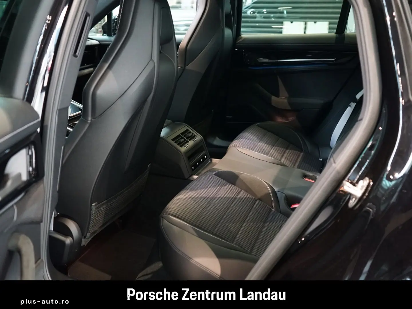 PORSCHE Panamera 4S E-Hybrid Active-Ride Head-Up BOSE