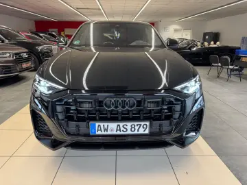 AUDI Q8 50 TDI quattro Black Edition 23  Masage