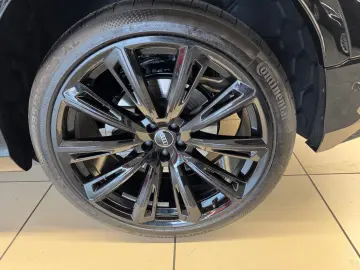 AUDI Q8 50 TDI quattro Black Edition 23  Masage