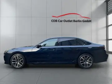 BMW 740 d xDrive M Sport Pro INDIV Theater TV