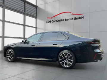 BMW 740 d xDrive M Sport Pro INDIV Theater TV