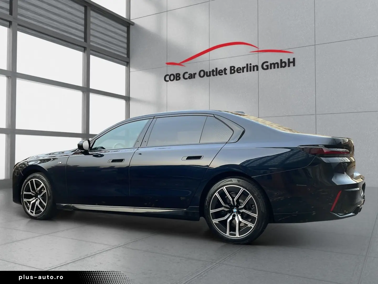 BMW 740 d xDrive M Sport Pro INDIV Theater TV