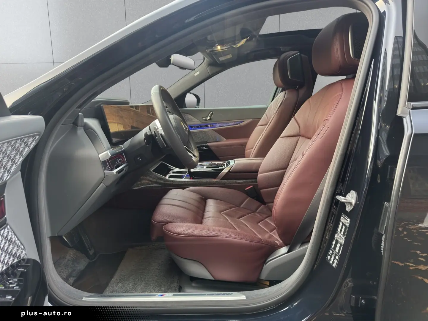 BMW 740 d xDrive M Sport Pro INDIV Theater TV