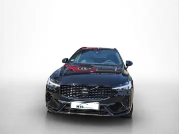 VOLVO XC60 T6 AWD Plus Black Edition HUD PANO H K 21