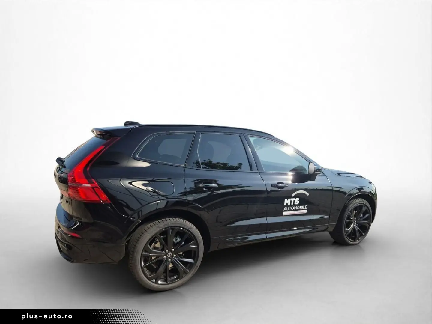 VOLVO XC60 T6 AWD Plus Black Edition HUD PANO H K 21