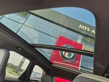 VOLVO XC60 T6 AWD Plus Black Edition HUD PANO H K 21