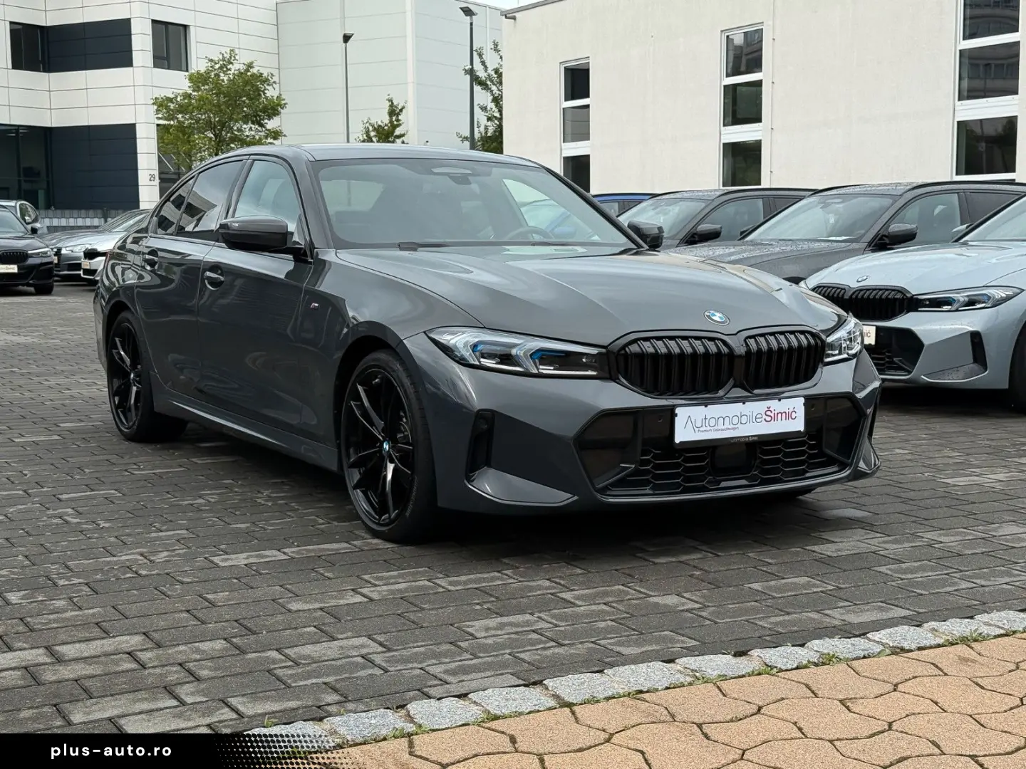 BMW 320d xD M Sport 19  ACC HuD h k  StHzg