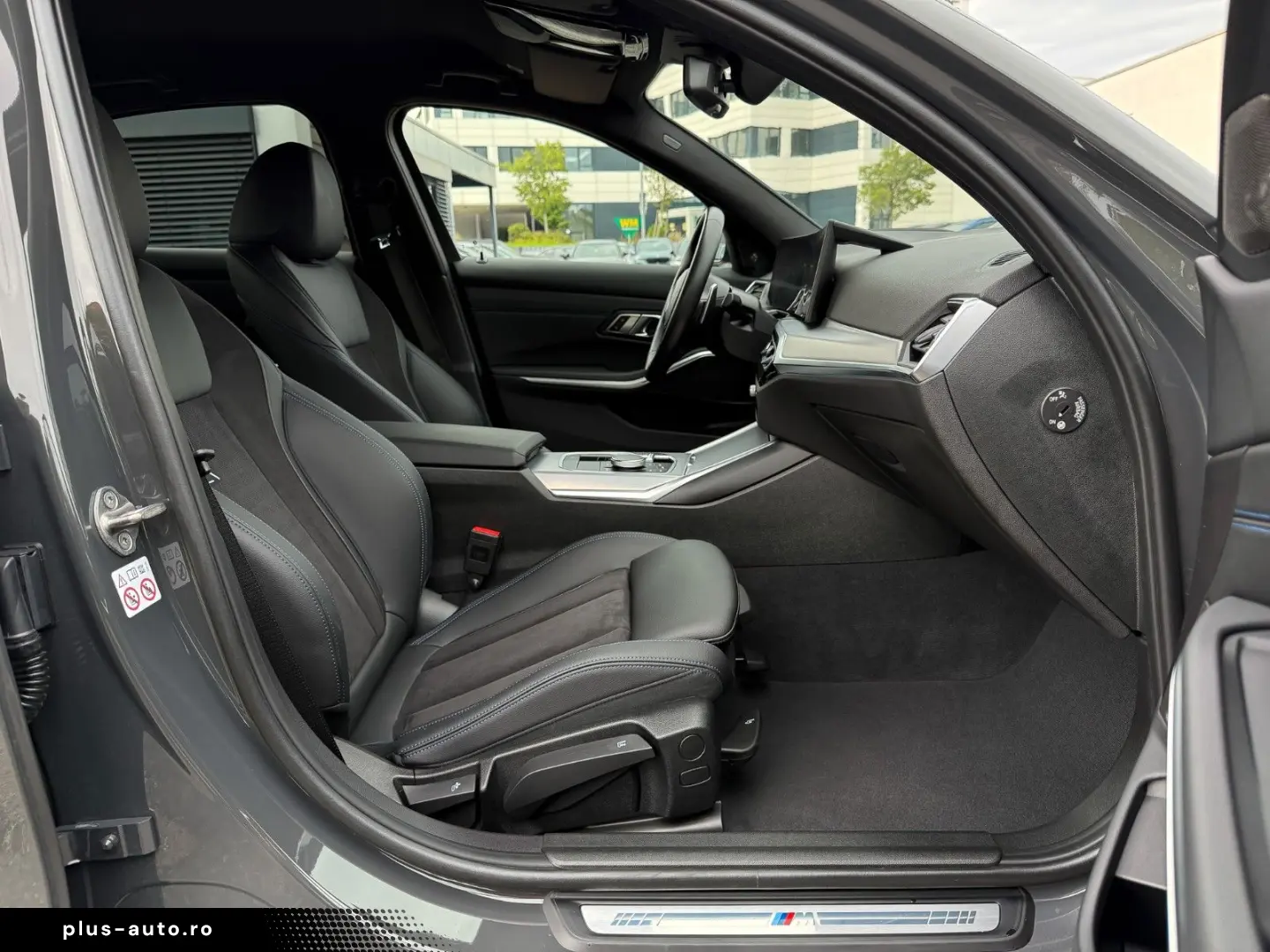 BMW 320d xD M Sport 19  ACC HuD h k  StHzg