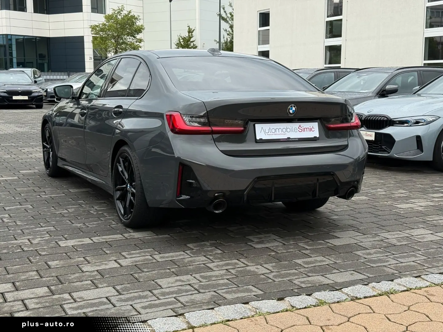 BMW 320d xD M Sport 19  ACC HuD h k  StHzg