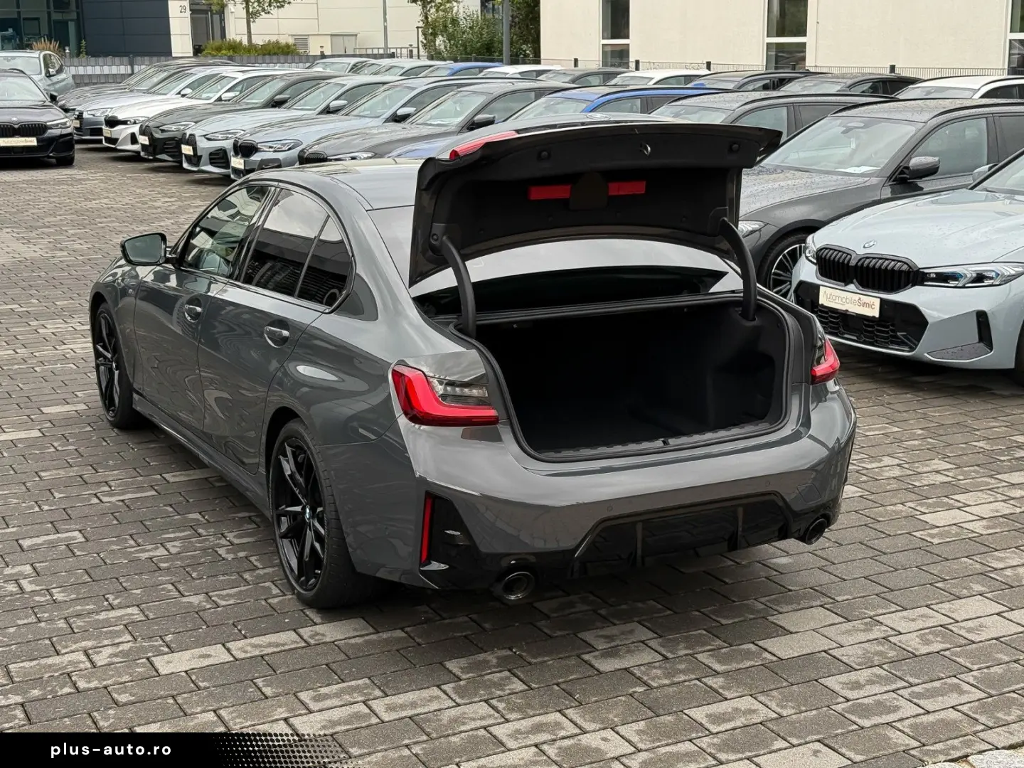 BMW 320d xD M Sport 19  ACC HuD h k  StHzg