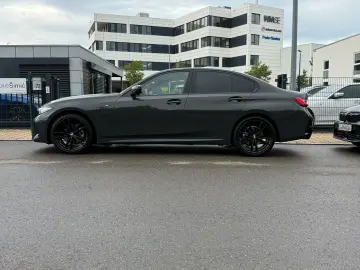 BMW 320d xD M Sport 19  ACC HuD h k  StHzg