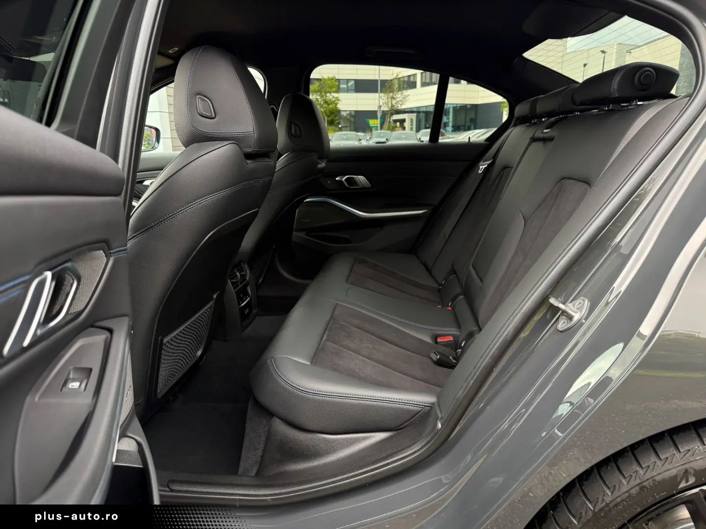 BMW 320d xD M Sport 19  ACC HuD h k  StHzg