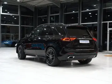 MERCEDES-BENZ GLE 350 e 4M AMG-LINE NIGHT AIRMATIC BURM. 22