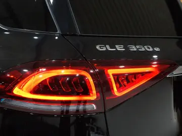 MERCEDES-BENZ GLE 350 e 4M AMG-LINE NIGHT AIRMATIC BURM. 22