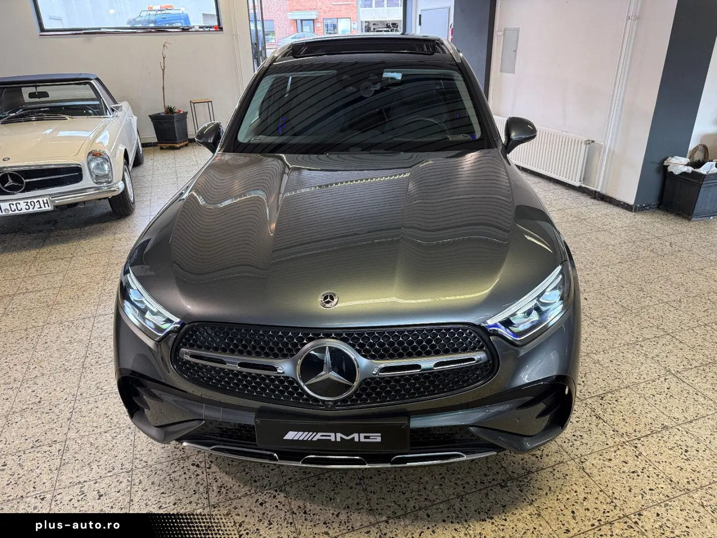 MERCEDES-BENZ GLC 300 4Ma AMG NAVI LED DISTR HUD MEMORY