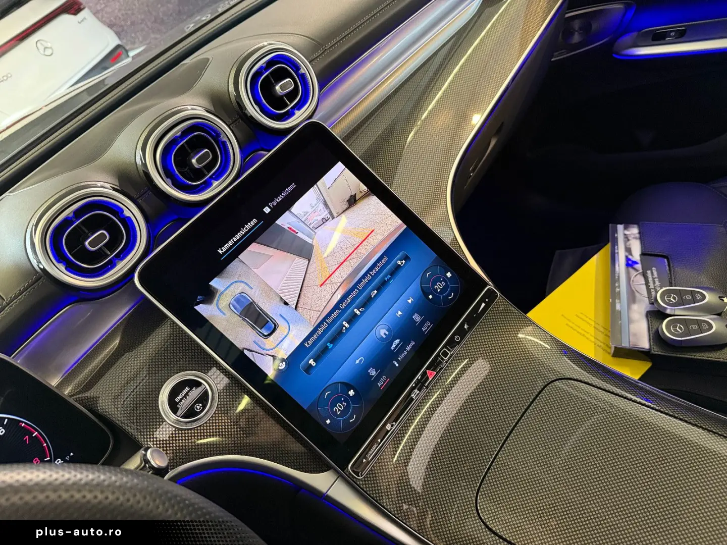 MERCEDES-BENZ GLC 300 4Ma AMG NAVI LED DISTR HUD MEMORY