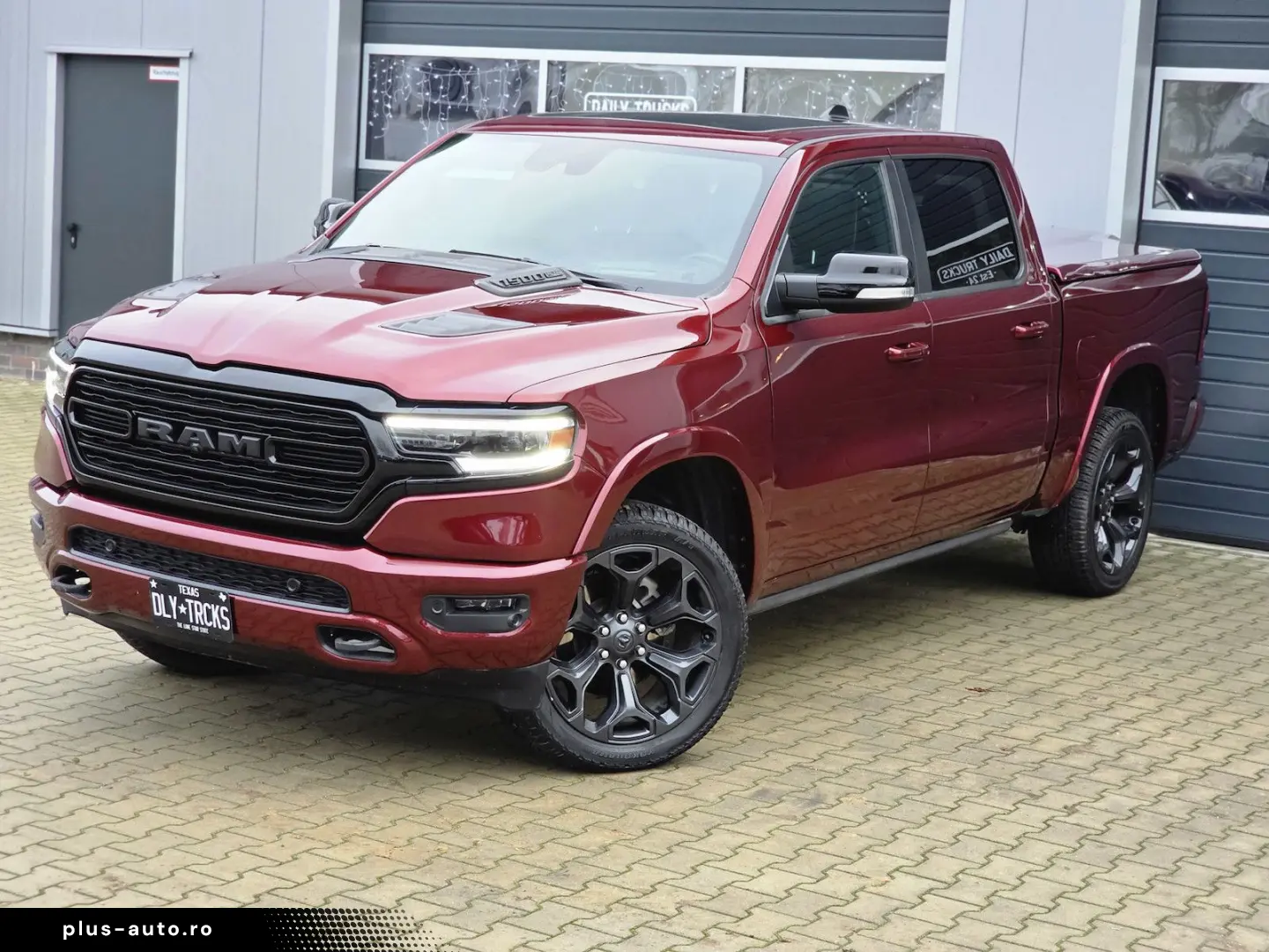 DODGE RAM 1500 5.7 4x4 Limited LED HUD ACC H&K LPG