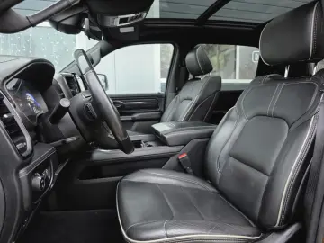 DODGE RAM 1500 5.7 4x4 Limited LED HUD ACC H&K LPG