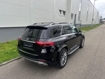 MERCEDES-BENZ GLE 350d 4M AMG PAN DISTR BURM HUD SOFTC 21