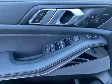 BMW X5 M60 i xDrive SkyLounge