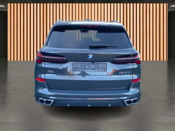 BMW X5 M60 i xDrive SkyLounge