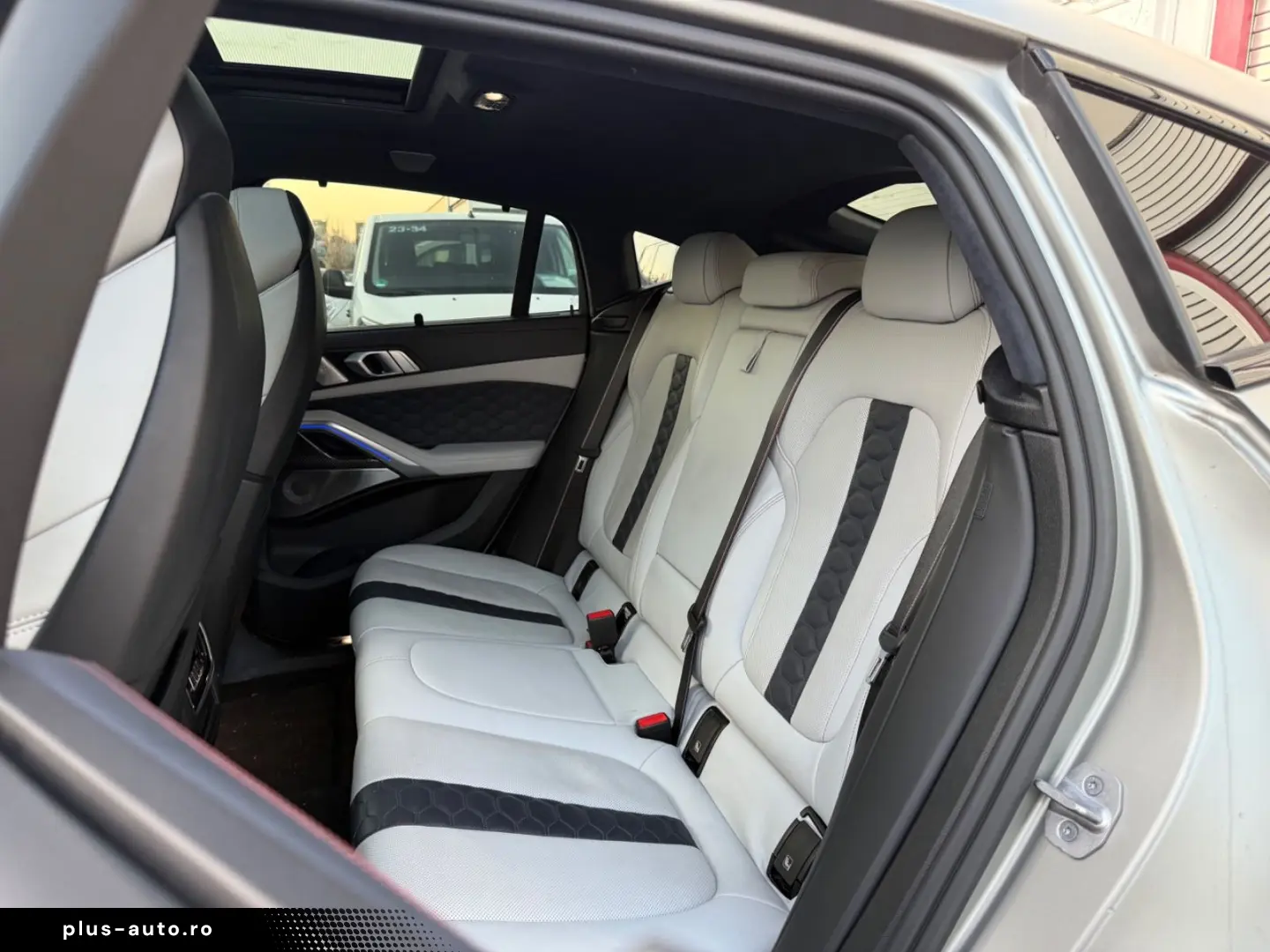 BMW X6M Competition First Edition 1 250 VOLL-DRIVERS