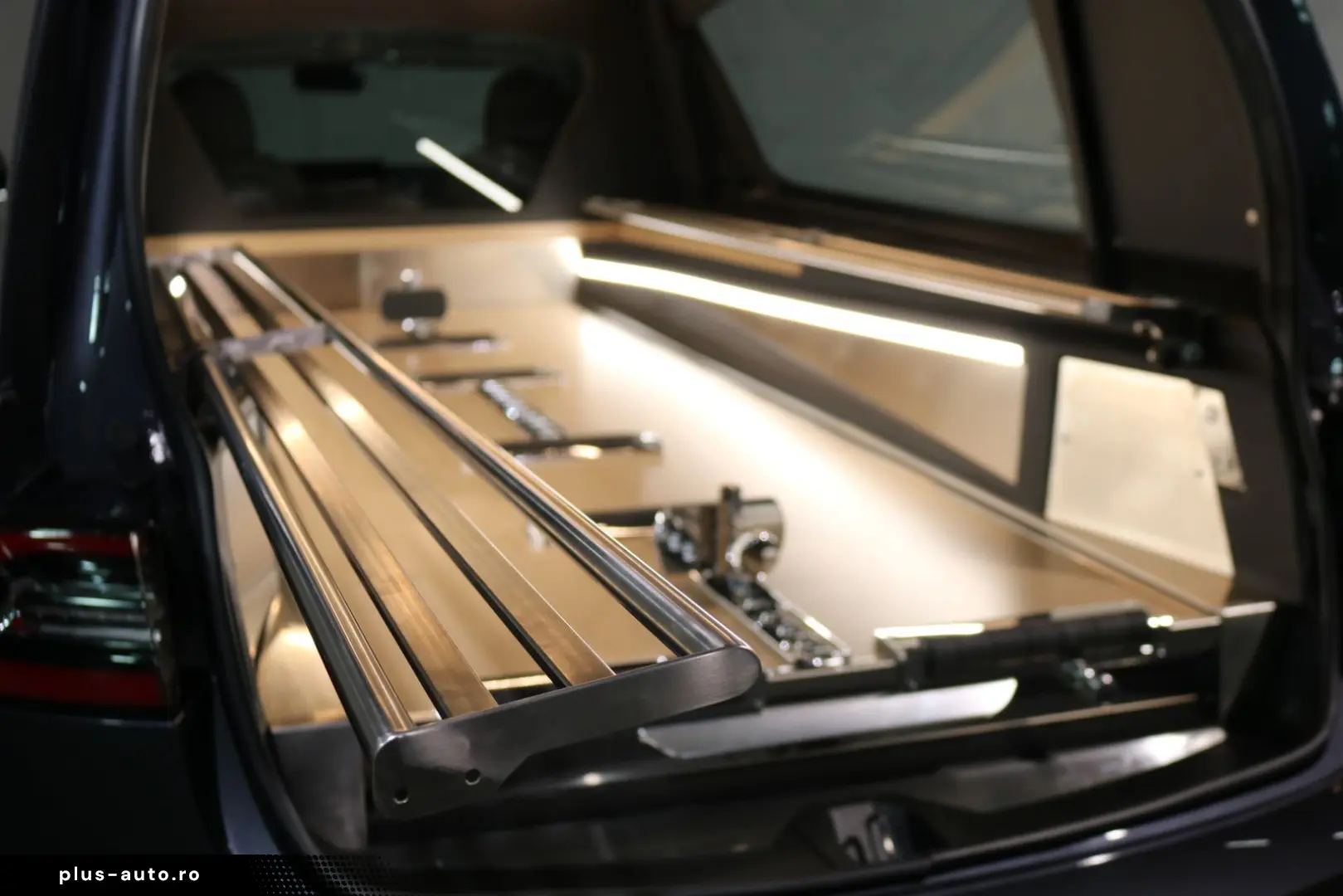 TESLA Hearse 3 Bestattungswagen Leichenwagen