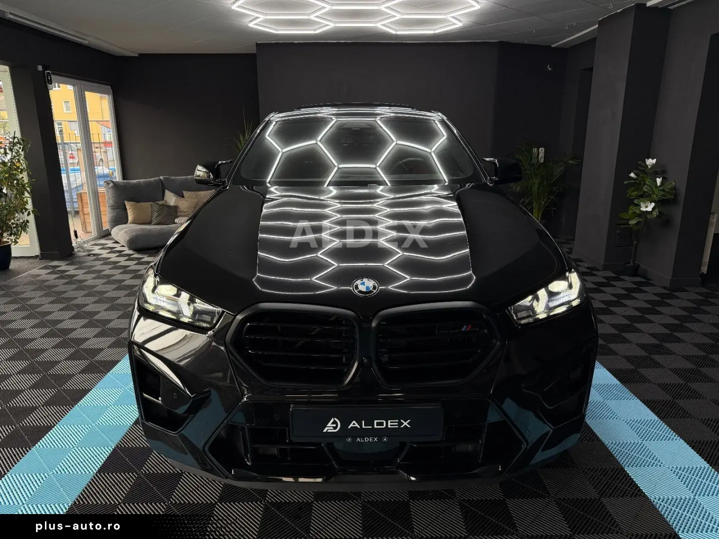 BMW X6 M Comp B&W SKYLOUNGE CARBON MASSAGE SOFT KEY