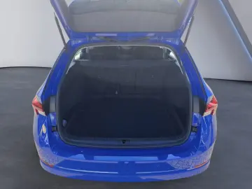 SKODA Octavia Combi 1.5TSI AMBITION Navi Sitzhzg. PDC