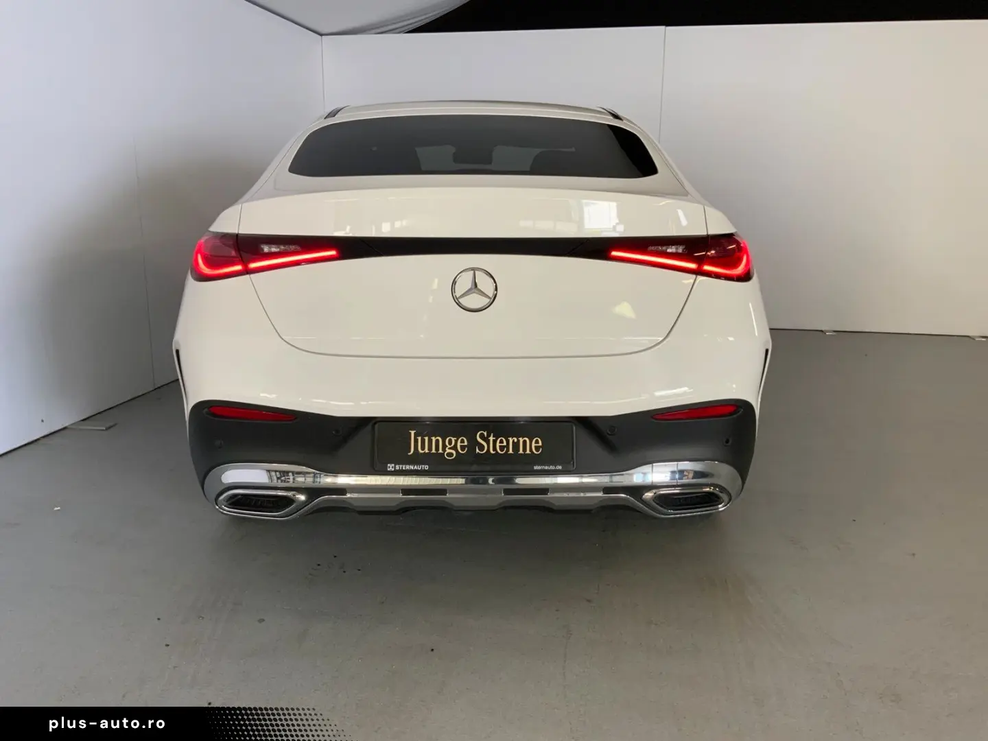 MERCEDES-BENZ GLC 200 4M Coupé AMG Pano Standh Burm HUD AHK