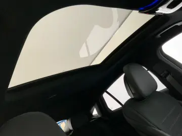 MERCEDES-BENZ GLC 200 4M Coupé AMG Pano Standh Burm HUD AHK