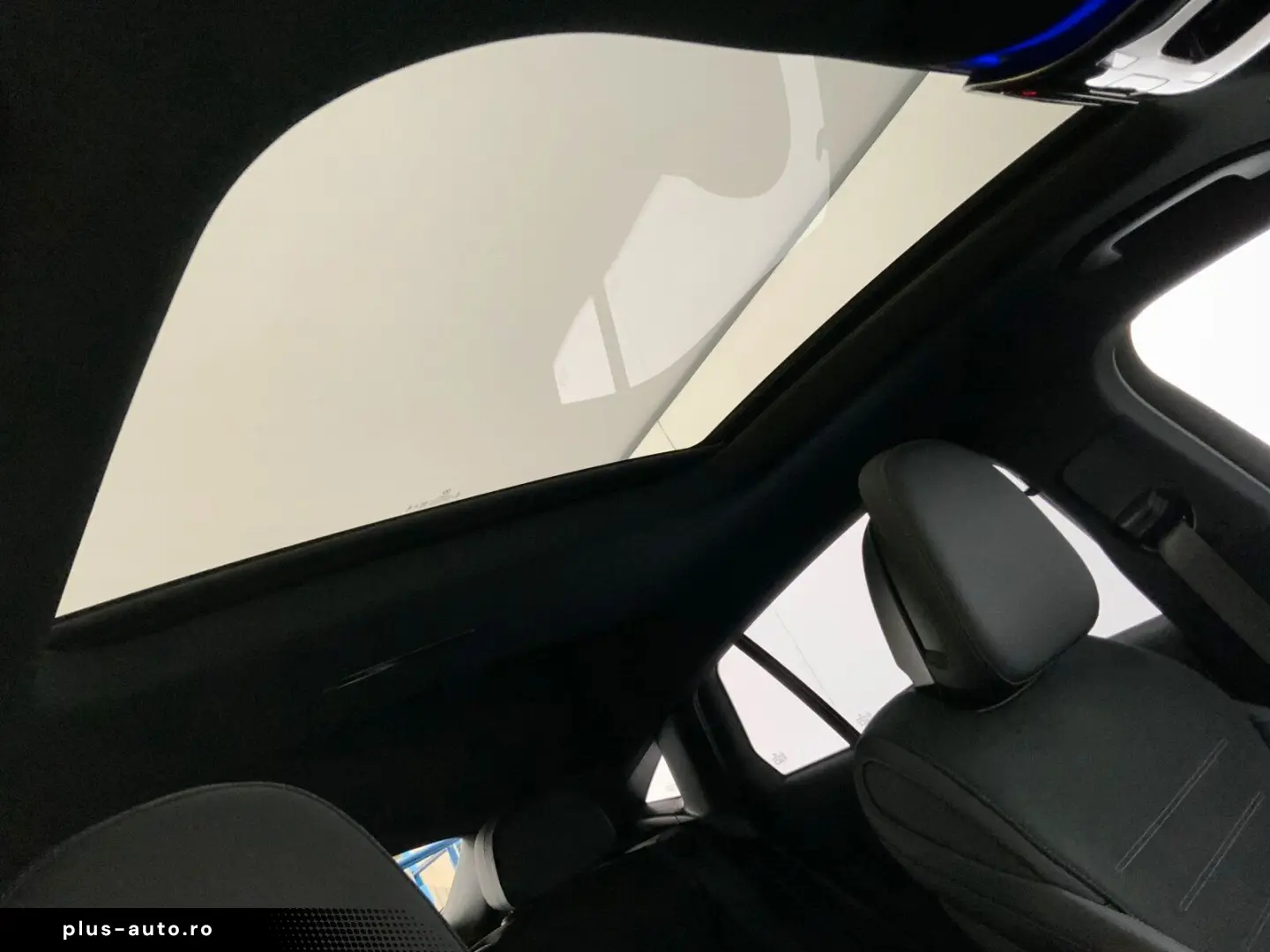 MERCEDES-BENZ GLC 200 4M Coupé AMG Pano Standh Burm HUD AHK