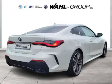BMW M440i xDrive Coupé AHK Laser DrAss Stop&Go eSD