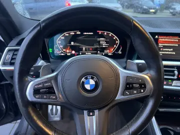 BMW M440i xDrive Coupé Head-Up HiFi DAB WLAN Shz