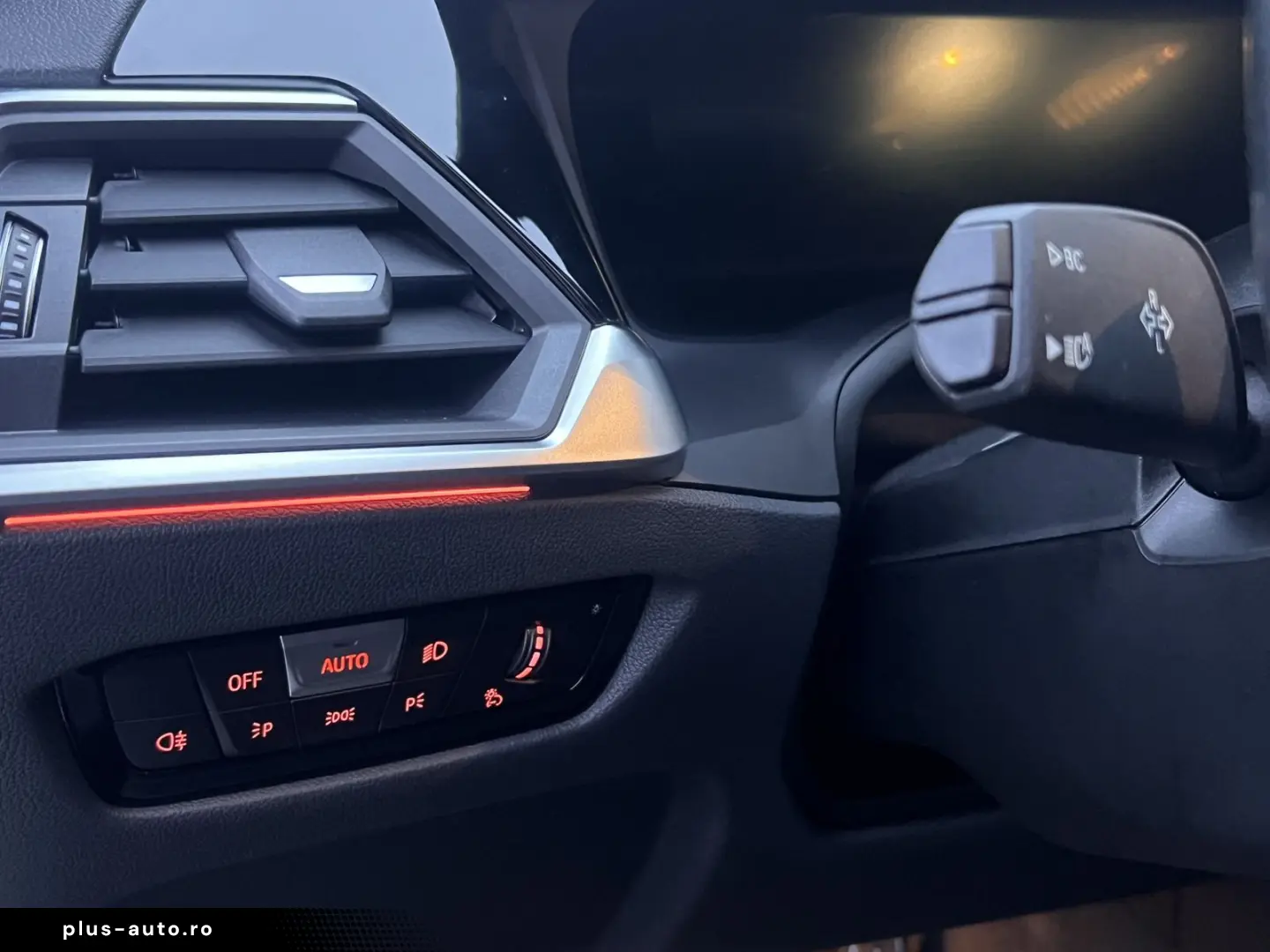 BMW M440i xDrive Coupé Head-Up HiFi DAB WLAN Shz