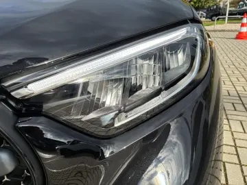 MERCEDES-BENZ GLC 300 d 4MATIC Coupé AMG AHK Pano Easy-P 360