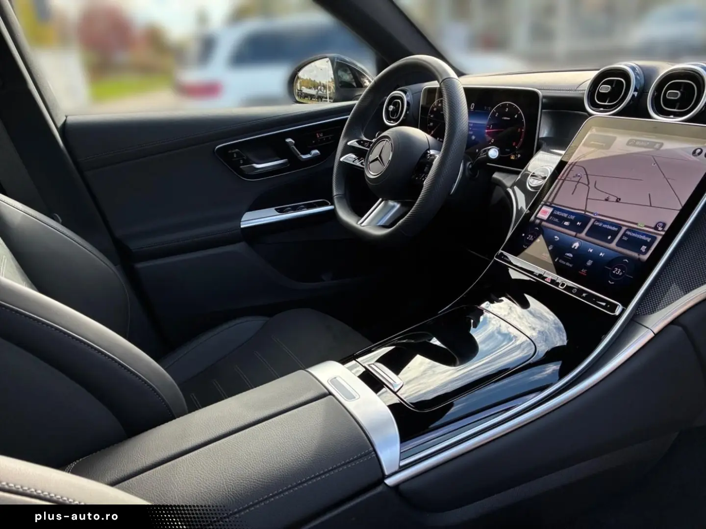 MERCEDES-BENZ GLC 300 d 4MATIC Coupé AMG AHK Pano Easy-P 360