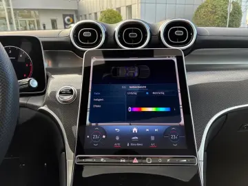 MERCEDES-BENZ GLC 300 d 4MATIC Coupé AMG AHK Pano Easy-P 360